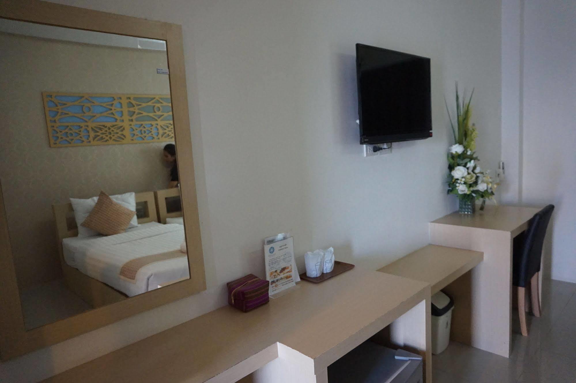 Crystal Nongkhai Hotel Nongkhaj Kültér fotó