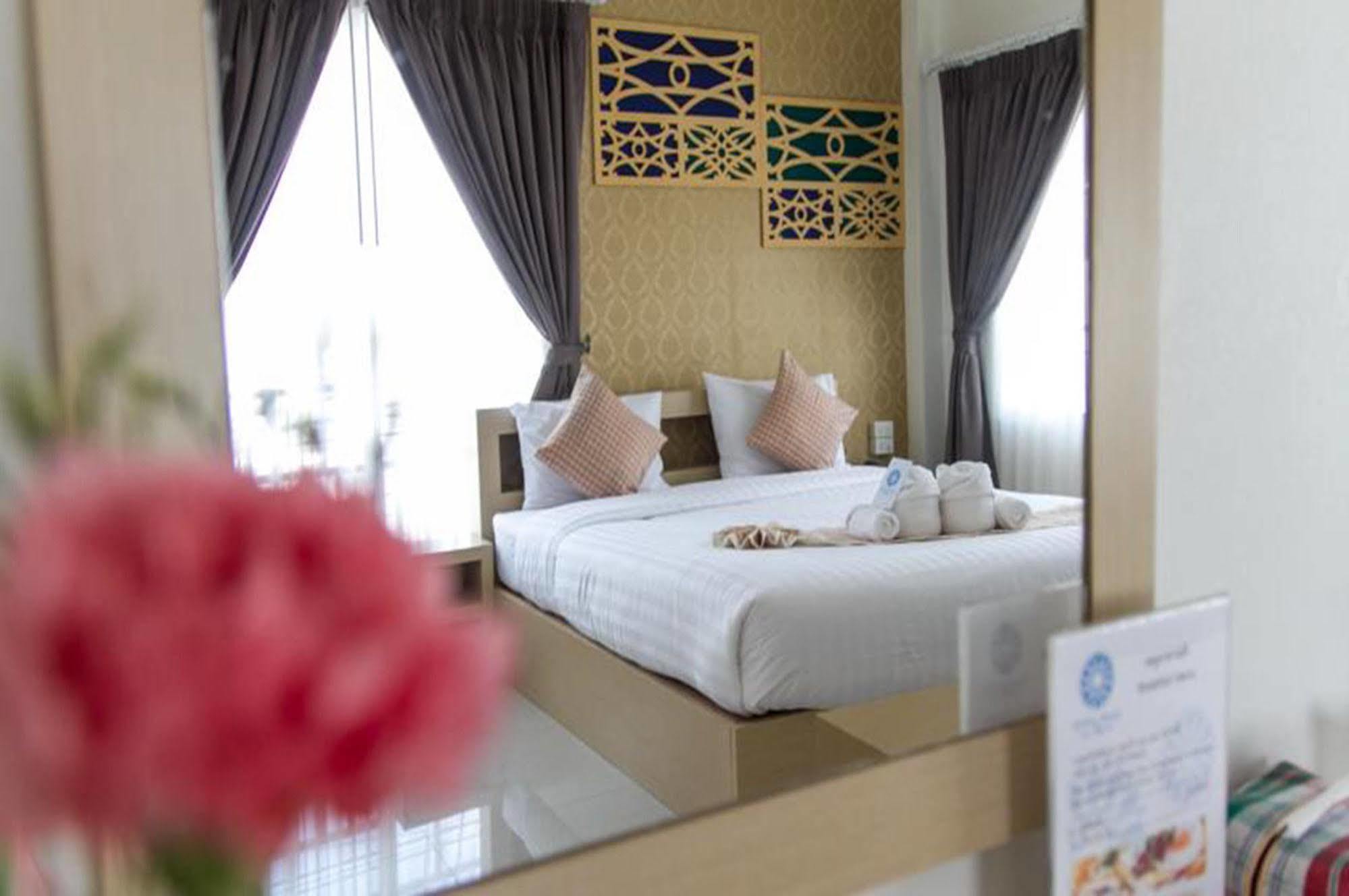 Crystal Nongkhai Hotel Nongkhaj Kültér fotó