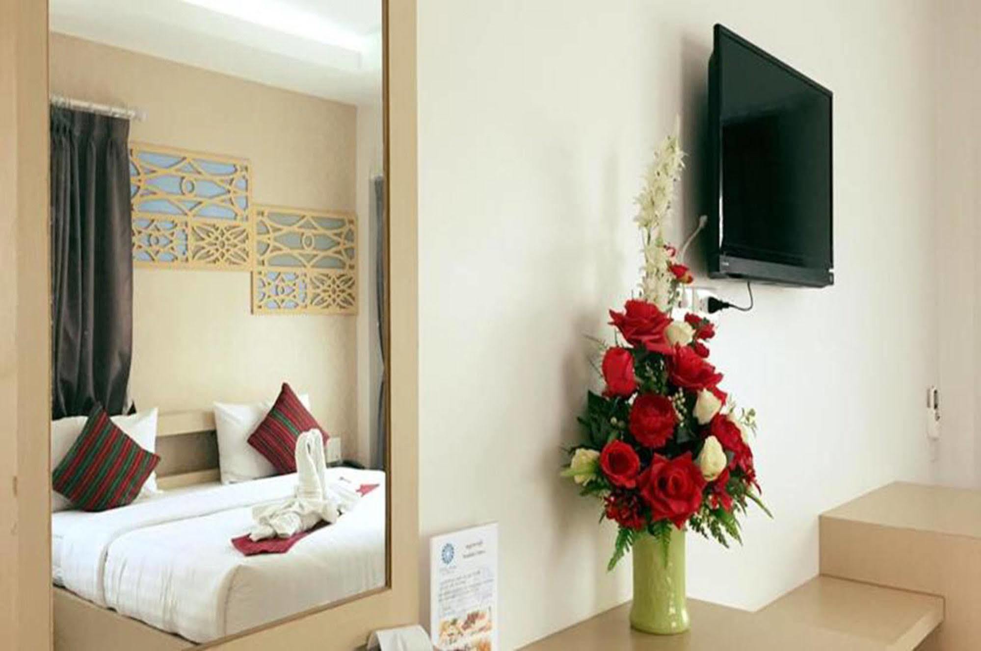 Crystal Nongkhai Hotel Nongkhaj Kültér fotó
